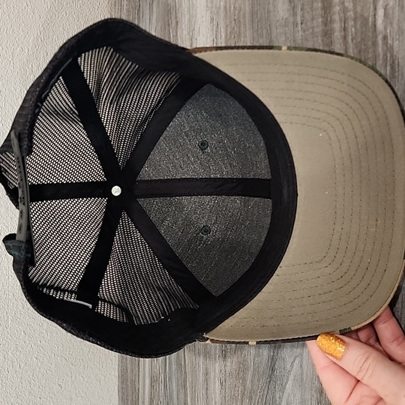 Black Rock Coffee Bend Oregon Camouflage Trucker Hat with Leather Oregon Patch - Picture 5 of 8